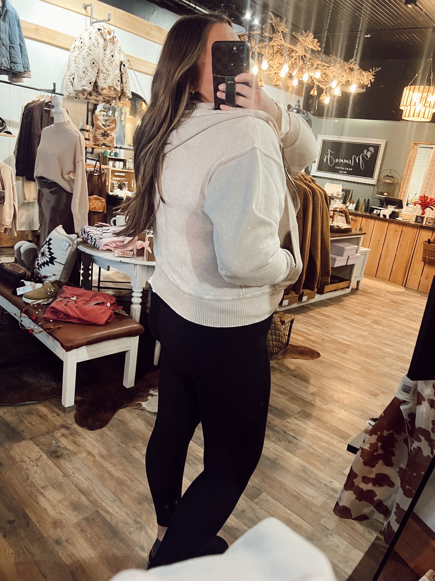 COMFORT IS KEY ZIP UP