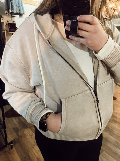 COMFORT IS KEY ZIP UP