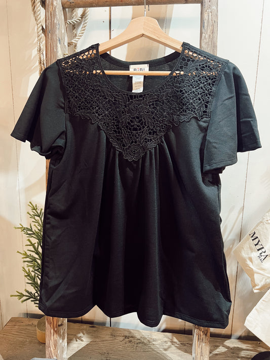 SOUTHERN LACE BLOUSE