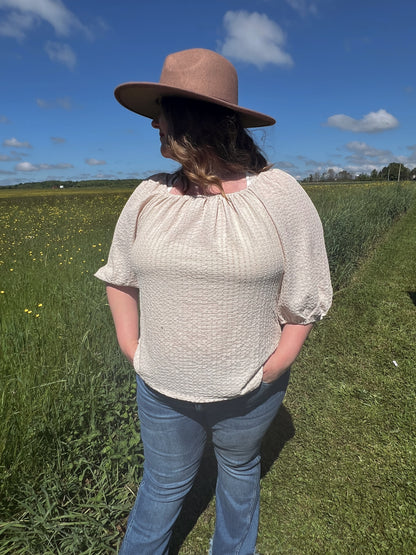 WIDE OPEN SPACES OFF THE SHOULDER TOP