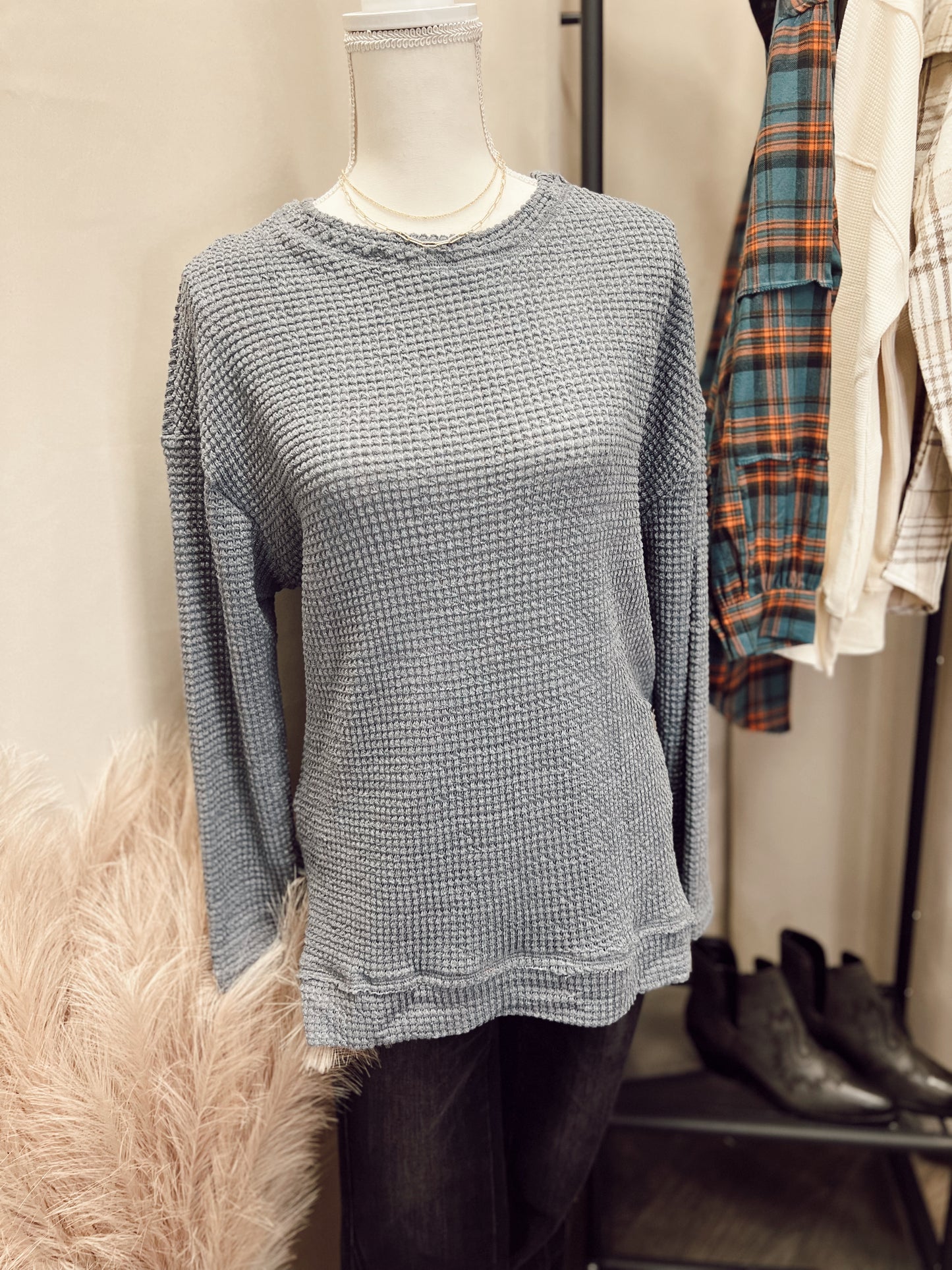 ESSENTIAL WAFFLE KNIT LONG SLEEVE: GREY